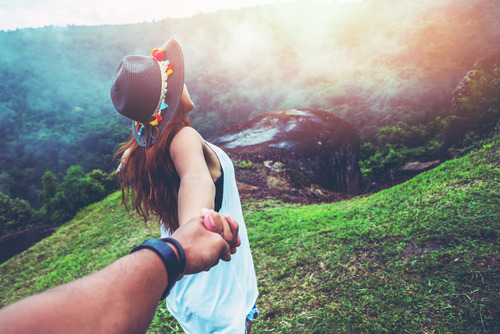 Do affectionate and romantic women still exist or are most women not so affectionate and romantic?