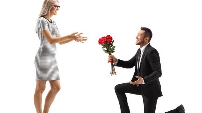 Who is the prize when it comes to dating and relationships... a MAN or a WOMAN?