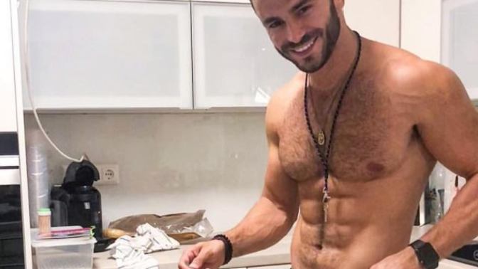 If your date spent the night at your place would you make them breakfast the next morning?