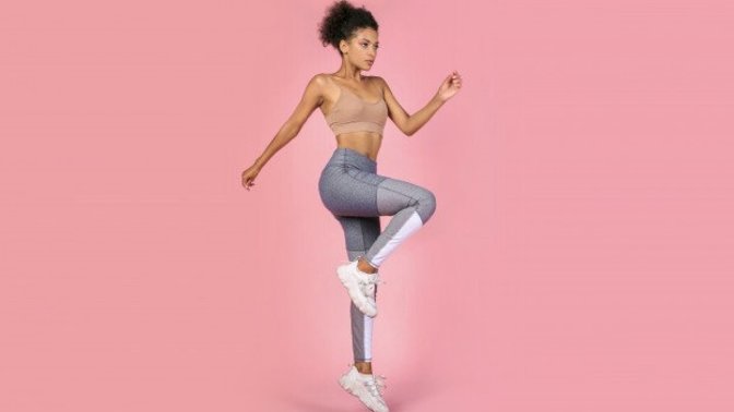 Guys what would you consider a fit female gym body?