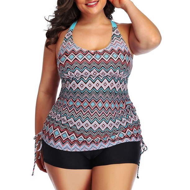 What type of swimsuit should a curvy girl wear?