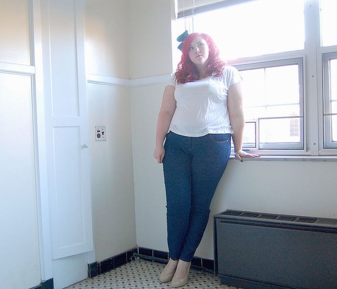 Do men like tall thin women (like models) or prefer more normal sized women?
