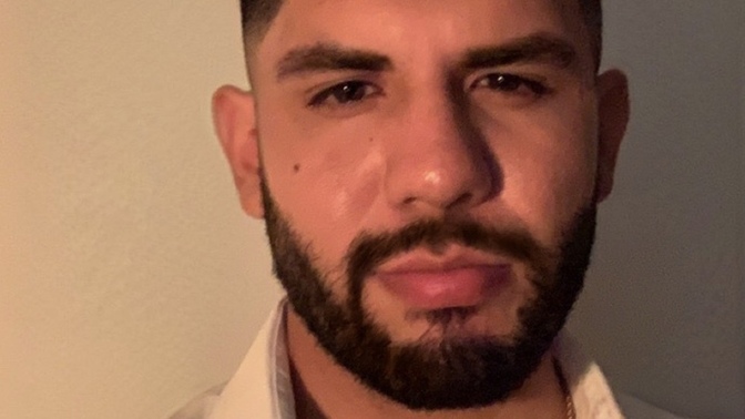 Have/would you ever date a celebrity look alike?