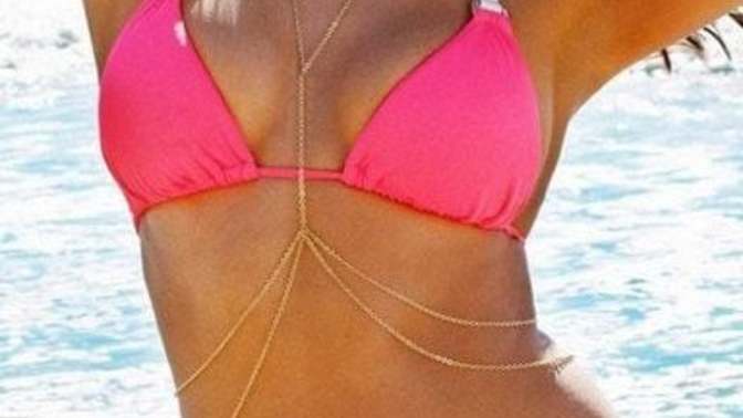 Do you wear jewelry when you go swimming at the beach?