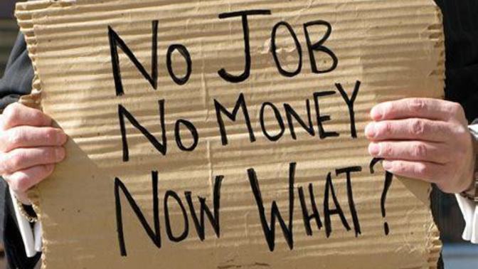Girls, How would you respond if your boyfriend told you he was totally broke and lost his job?