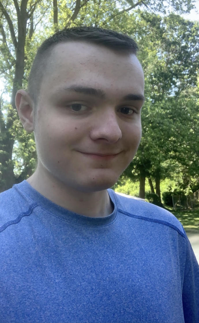 Girls, I have very little photography experience, would any of these pictures I previously took be suitable for a dating site?