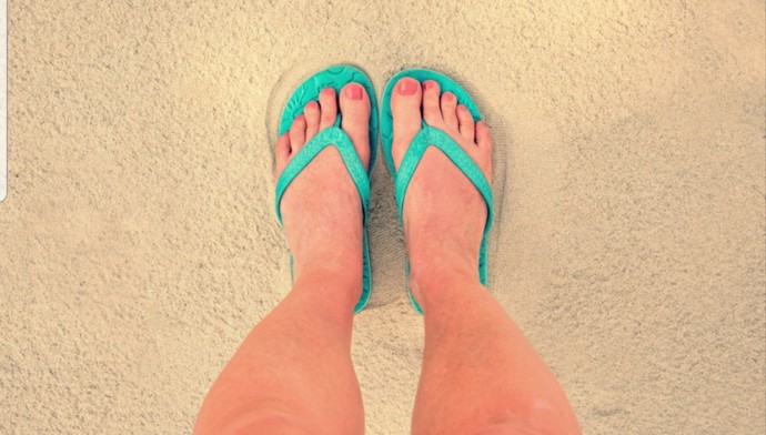 Men, Are wide feet a turn off?