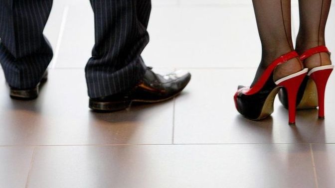 When do dress codes get discriminatory?