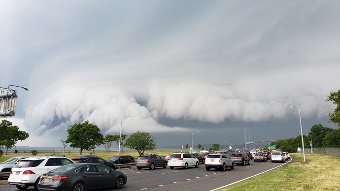 Nothing like being in stopped traffic when the death tornado descends upon you.