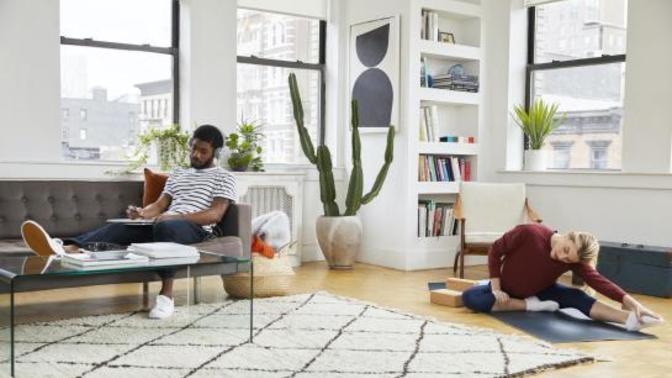 What's it like to have a roommate from the opposite gender?