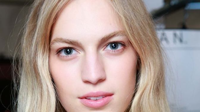 Are blonde hair and blue eyes prettier?