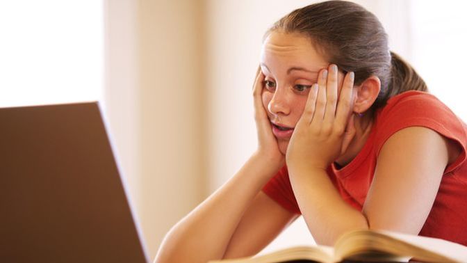 How do you deal with stress (❁≧.≦)?