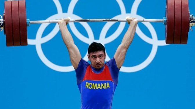 Are olympic powerlifters all doped? anti-doping doesn't works?
