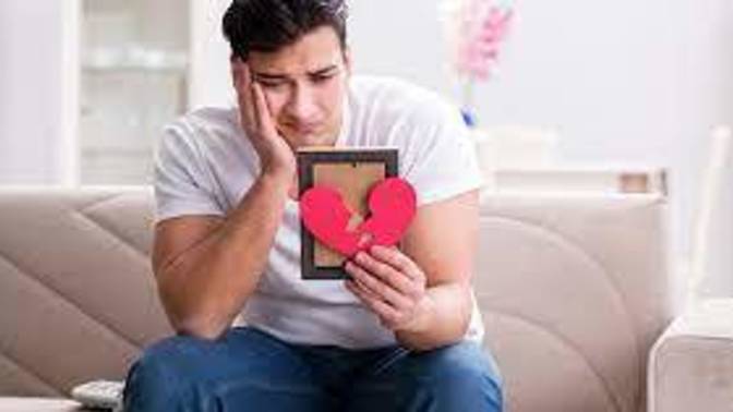 How do you make a guy miss you?