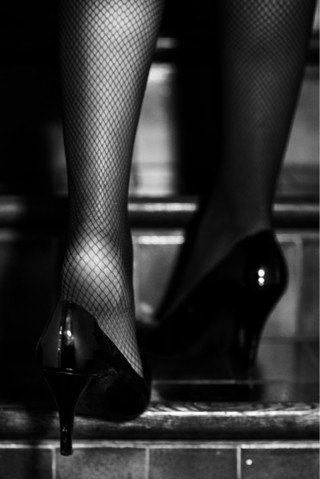 Formal wear - are high heels uncomfortable for women as neckties are for men?