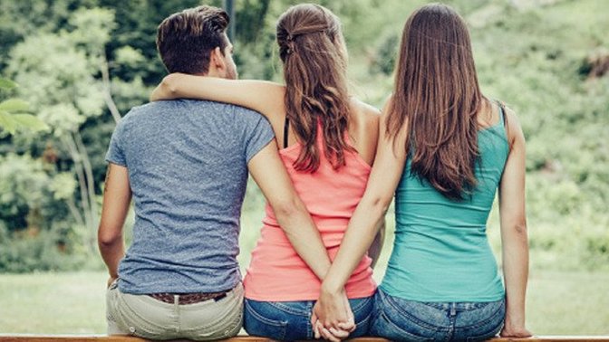 Is being a side chick ever a good idea?