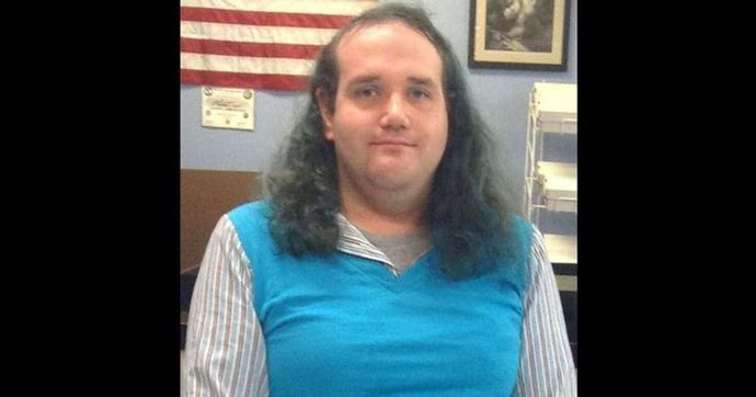 Is it wrong that transgender Chris Chan will be jailed with women?