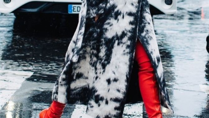 Which Clothing Item You Like More, The Coat Or The Boots?