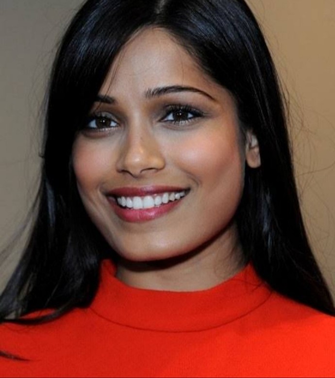 Do Indian women who are more white looking have a better chance at attracting white guys?