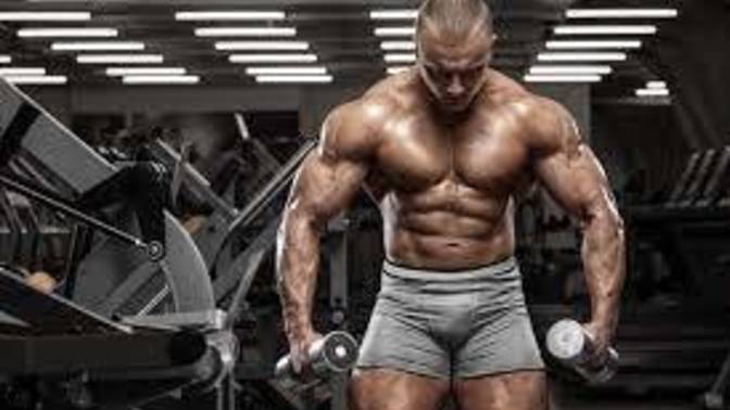 Girls, Do you find muscular gym guys attractive?