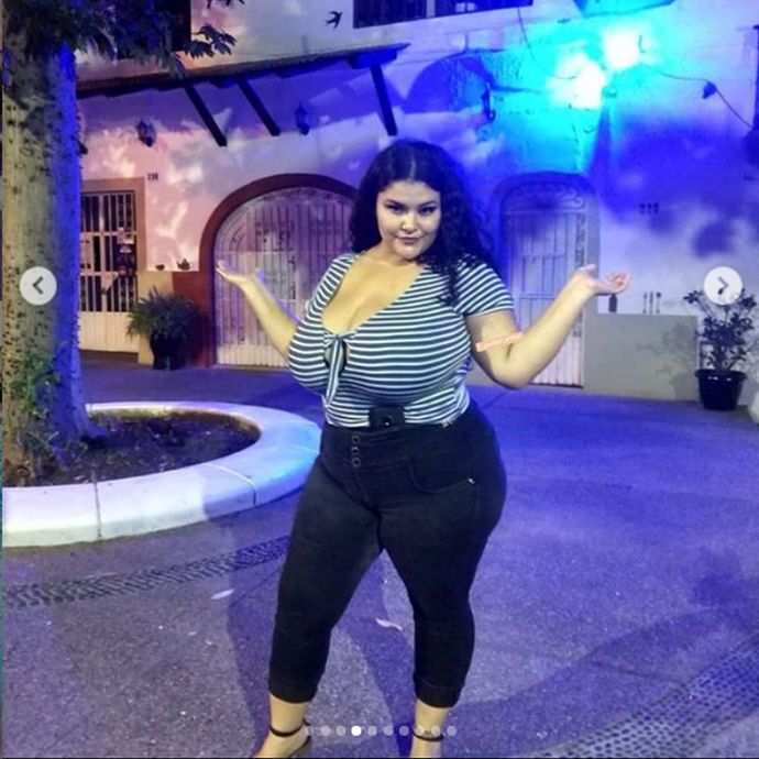 Do men prefer big boobs? Sexuality