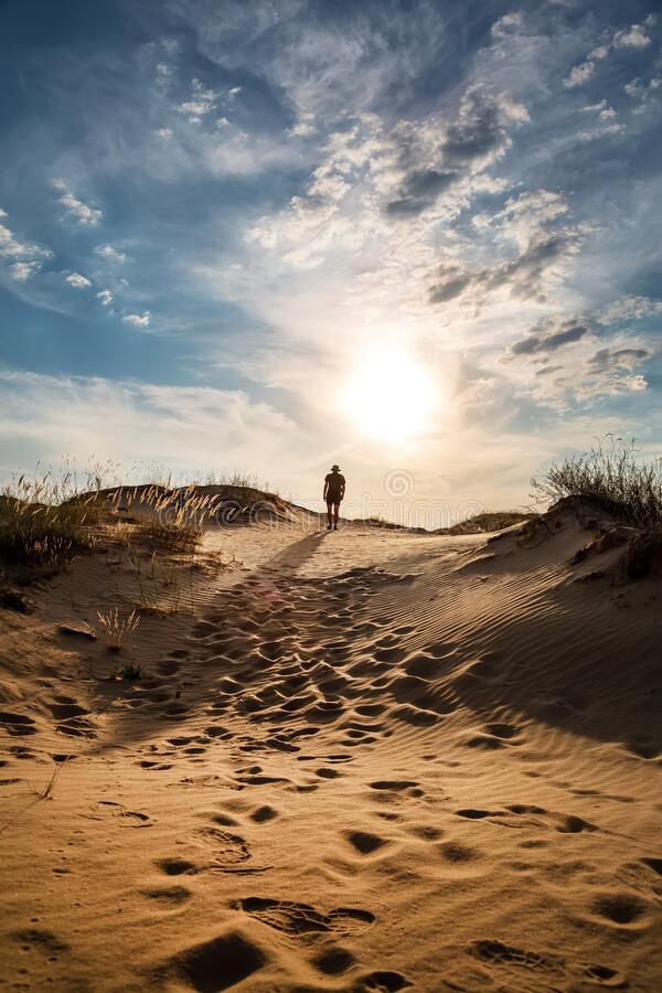 A man is taken to a lawless desert without any food water or clothing. Would you say this man is free?