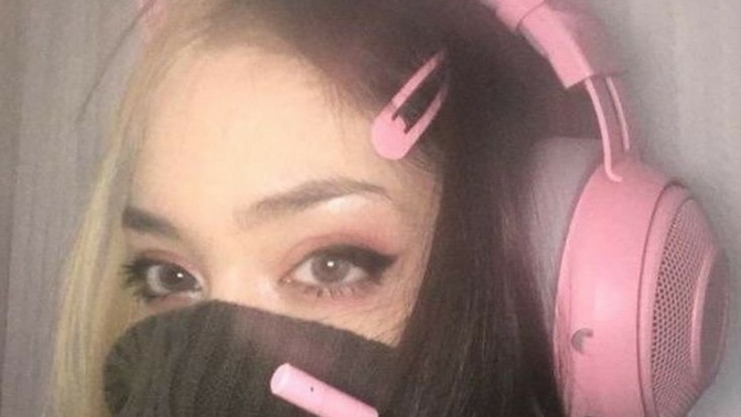 Why do people always assume girl gamers are trash?