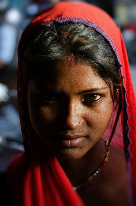 White guys, do you like Indian girls?