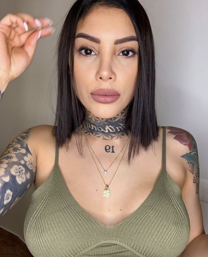 How does this girl look?