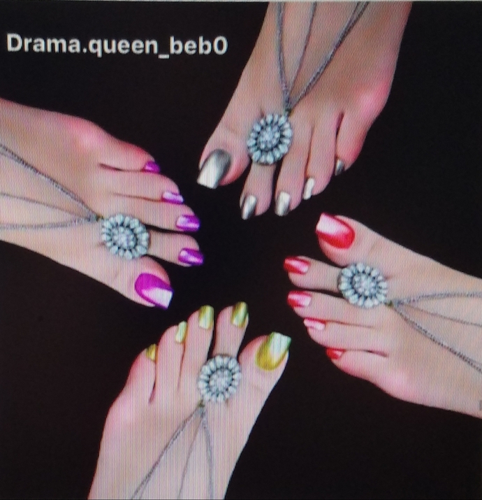 Drama Queens Fancy Feet