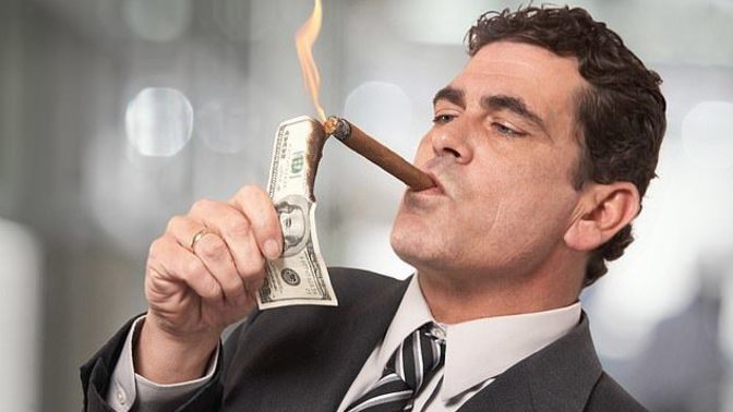 Do women actually love rich men?