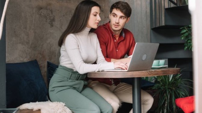 Should I get into a business with my boyfriend or is it too risky?