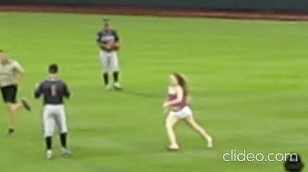 How would you have reacted if she did that to you?