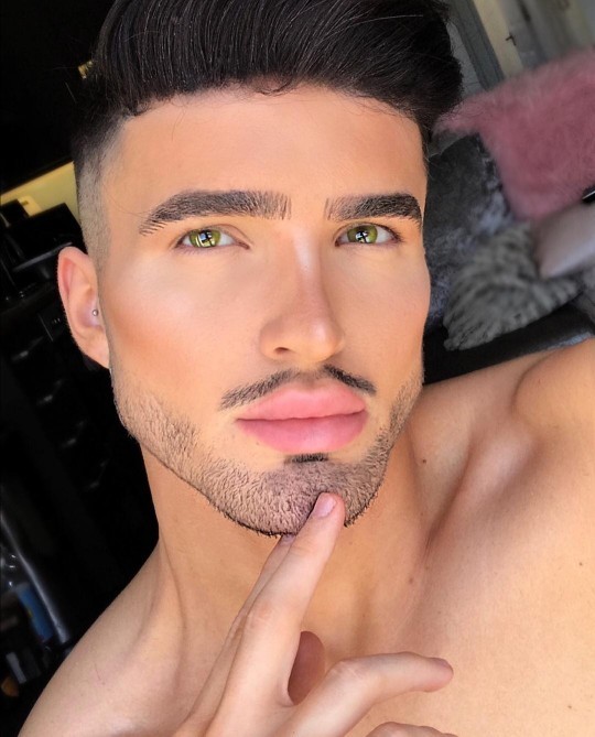 Do you find Oliver Large physically attractive?