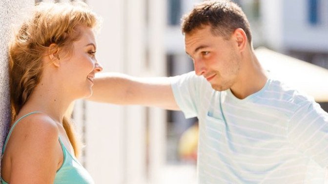 Guys, if you were a girl, what flirting tactics would work on you?
