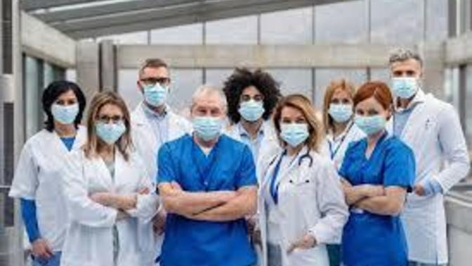 When it comes to covid, do you listen to medical professionals or Dr Trump?