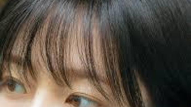 Men, do you like thin bangs?