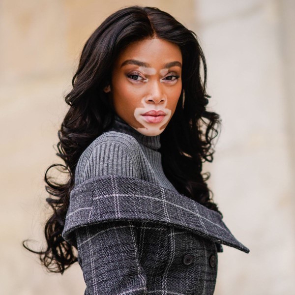 Guys would you date this model? Or just your thoughts on how she looks?