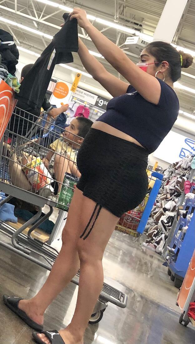 Does any other girl in here have a body like this?