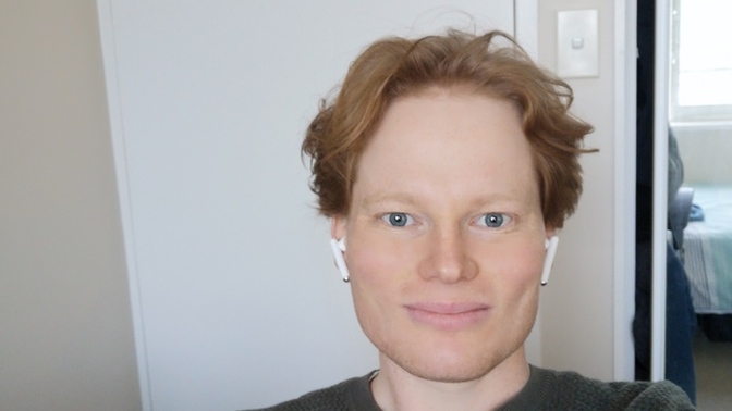 Arggh how do I style my hair? in that awkward growing out phase?