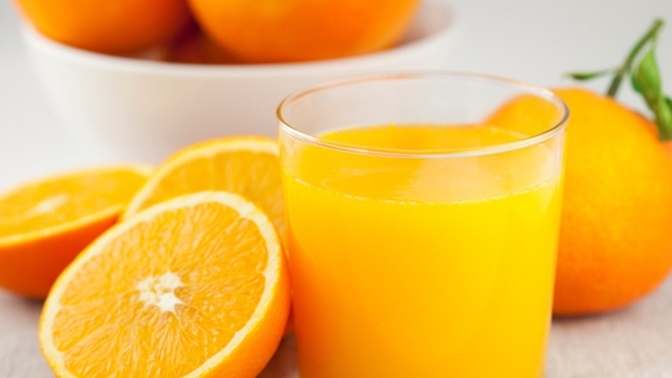 Orange juice OR apple juice?