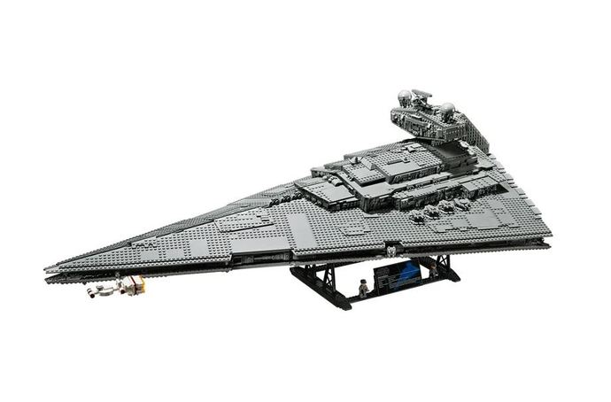 Which of these Space/Star Wars Lego sets is your favorite?