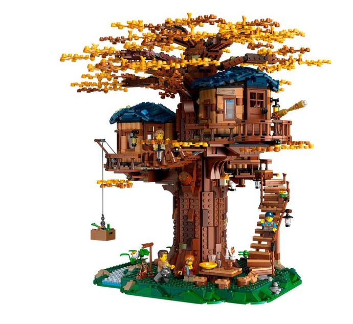 Which of these seasonal Lego sets is your favorite?