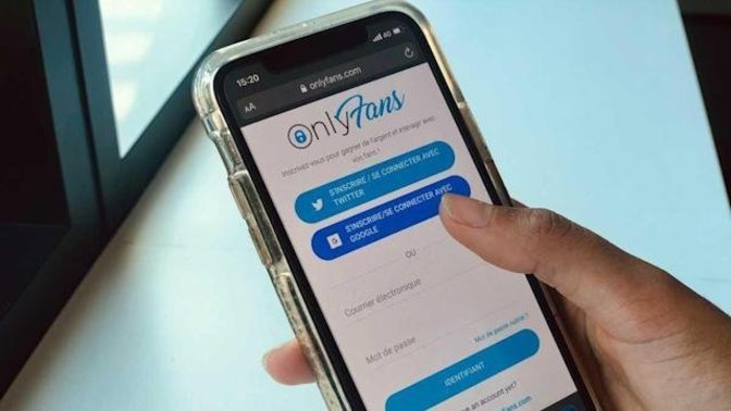 Onlyfans is REVERSING decisions to ban naught content, what do you think?