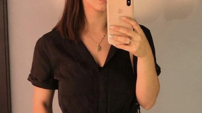 Hey guys, Do you think this girl is way too skinny? Like, would you "refuse to date her solely because she's very skinny"?