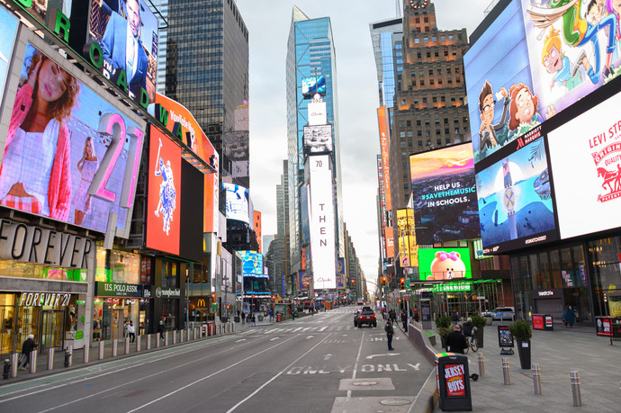 What is the city you like the most? What is the city you like the least?
