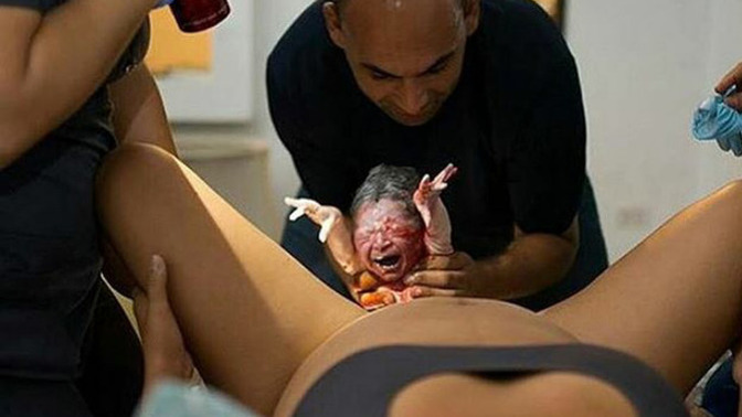 Guys would you ever want to deliver your baby?