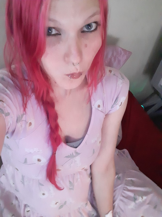 Why dont guys like girls with colored hair and piercings?