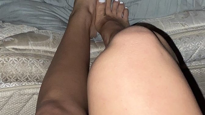 Do you guys like receiving "naughty pics" from your girlfriend frequently? And at what point does it becomes annoying instead of cute and flirty?