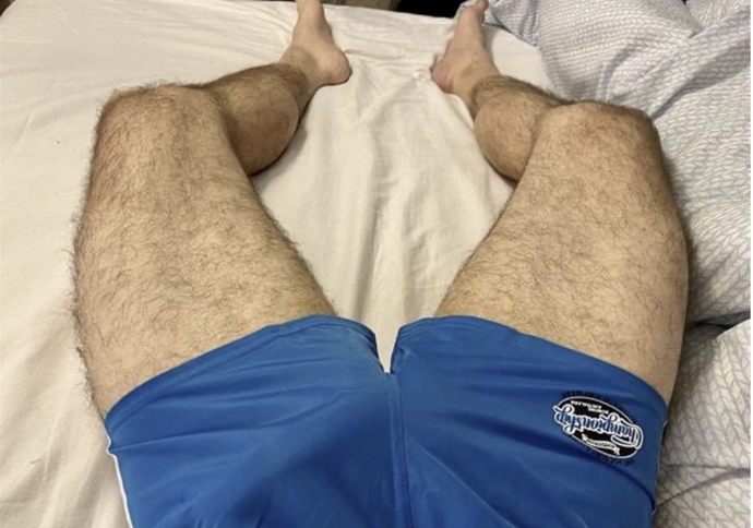 Leg hair on men, which looks better: hairy legs or hairless shaved legs?